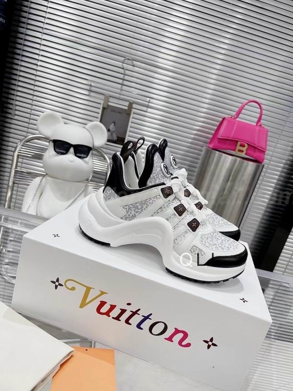 Louis Vuitton Women's Shoes 103